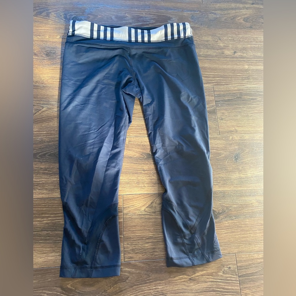 Lululemon athletic leggings